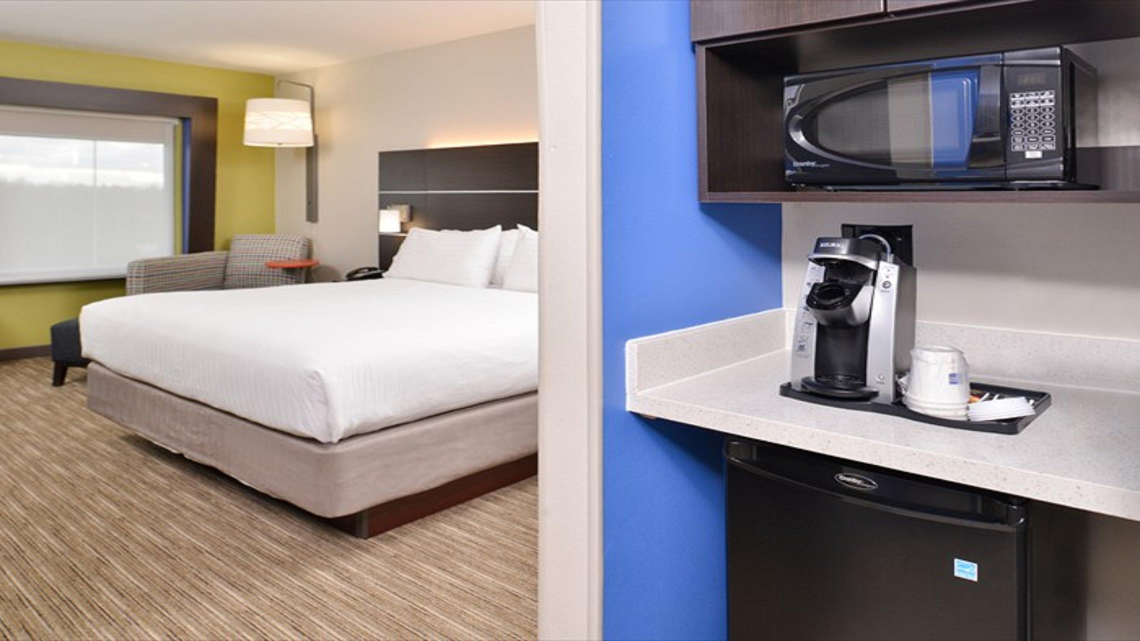 Holiday Inn Express & Suites - Parkersburg East By Ihg Zewnętrze zdjęcie