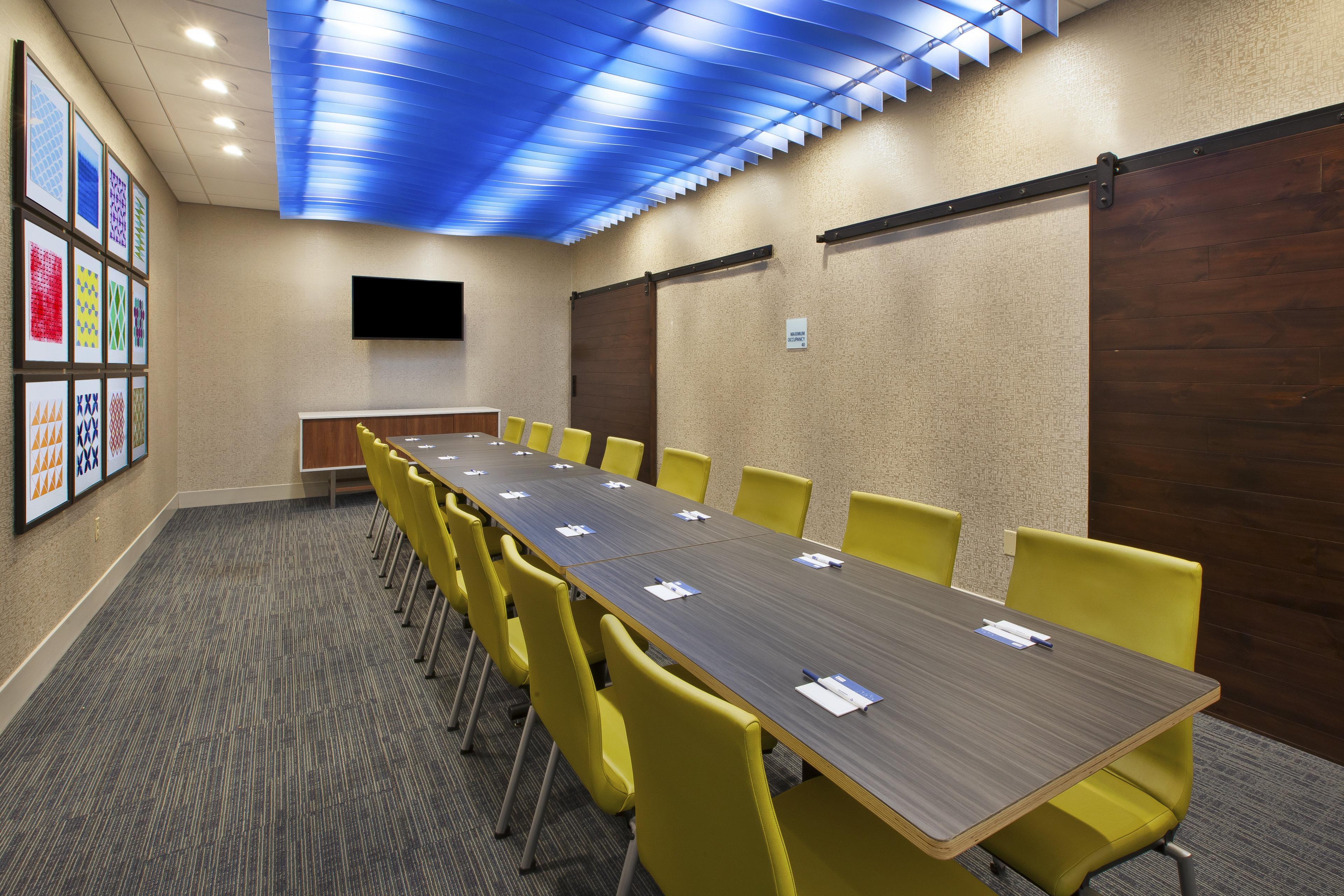 Holiday Inn Express & Suites - Parkersburg East By Ihg Zewnętrze zdjęcie